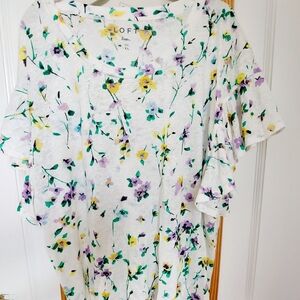 Linen Ruffle Sleeve Floral Top
